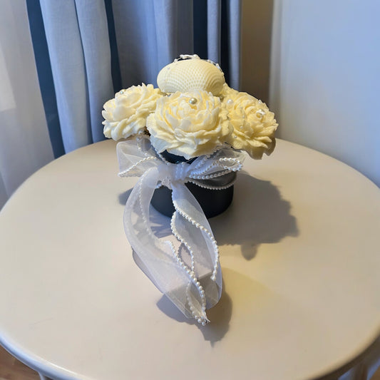 Peony candle flower basket with a unique fragrance